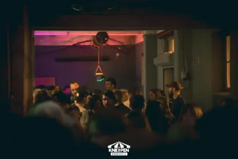 Foto 49 von 176