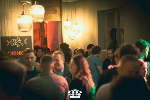 Foto 48 von 176